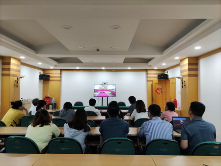 蘇鹽集團(tuán)集中收聽收看慶祝中國(guó)共產(chǎn)黨成立100周年大會(huì)盛況 蘇鹽集團(tuán)集中收聽收看慶祝中國(guó)共產(chǎn)黨成立100周年大會(huì)盛況