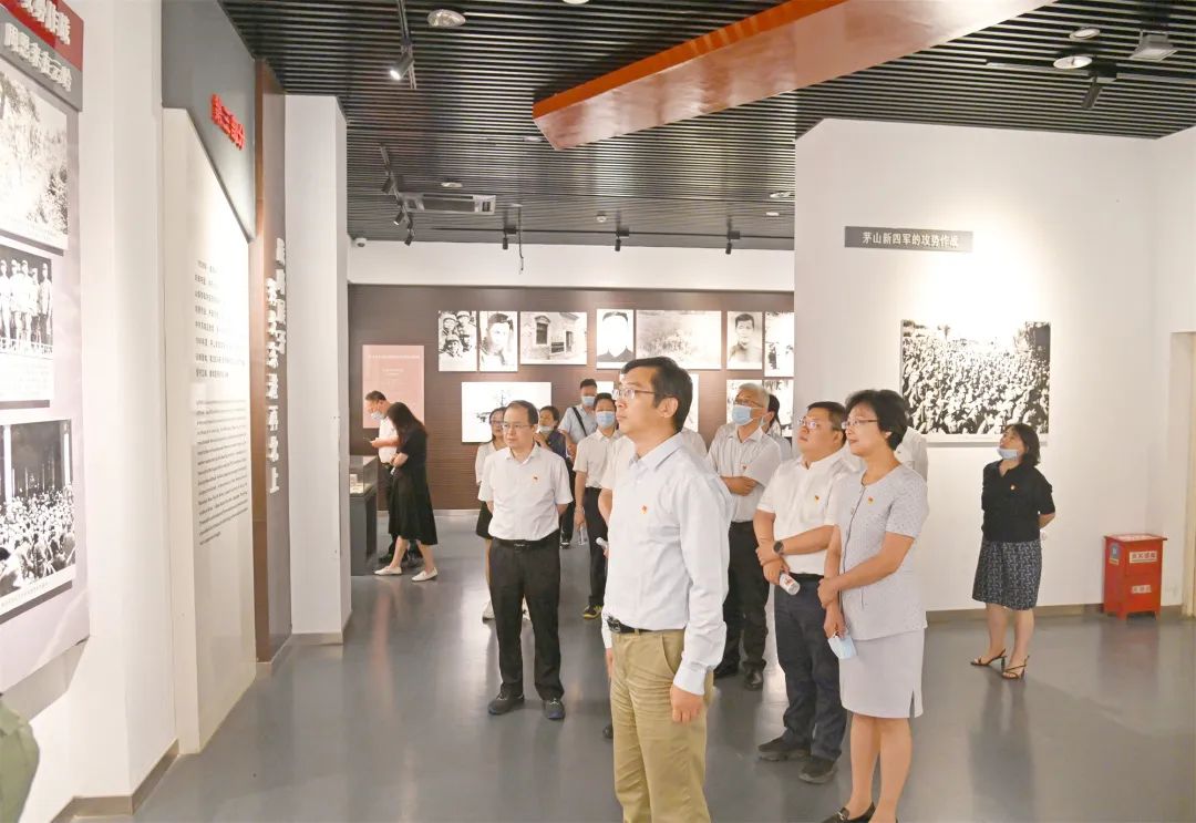 蘇鹽集團(tuán)開展“學(xué)習(xí)鐵軍精神 汲取奮進(jìn)力量”主題黨日活動(dòng) 蘇鹽集團(tuán)開展“學(xué)習(xí)鐵軍精神 汲取奮進(jìn)力量”主題黨日活動(dòng)