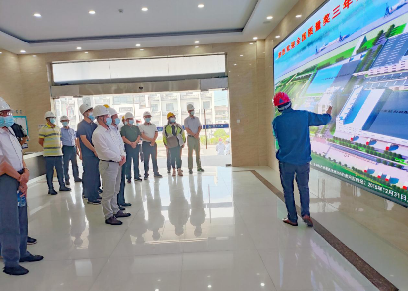 深刻領(lǐng)悟“兩個(gè)確立”決定性意義 堅(jiān)決擔(dān)起“勇挑大梁”重大責(zé)任——蘇鹽集團(tuán)“迎接二十大，勇?lián)率姑敝黝}教育培訓(xùn)班綜述