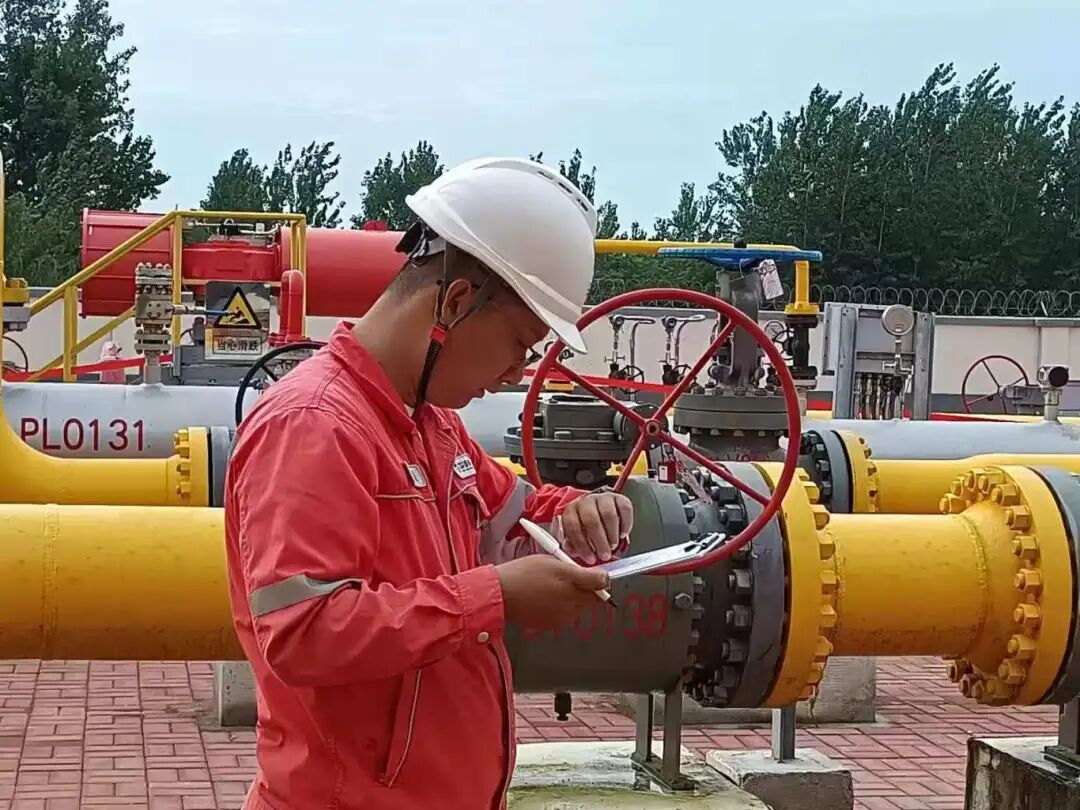 張興儲(chǔ)氣庫(kù)完成年度注氣任務(wù),為今冬明春保供攢足“底氣” 張興儲(chǔ)氣庫(kù)完成年度注氣任務(wù),為今冬明春保供攢足“底氣”